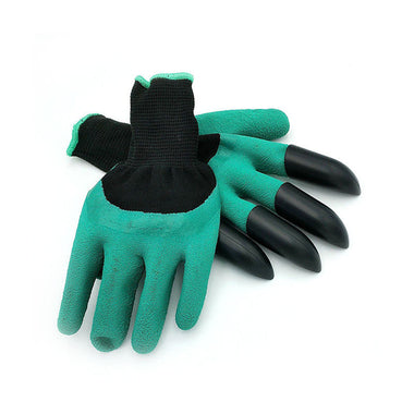 Gloves With Extra Claws